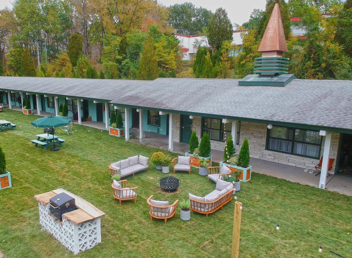 The Springs Motel 뉴애쉬포드 외부 사진